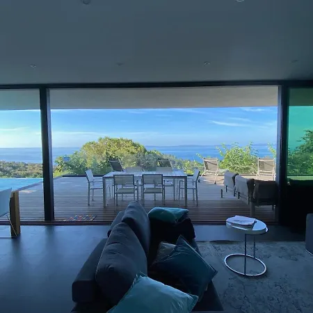 Boreas - Pool, Sea View & Villa *